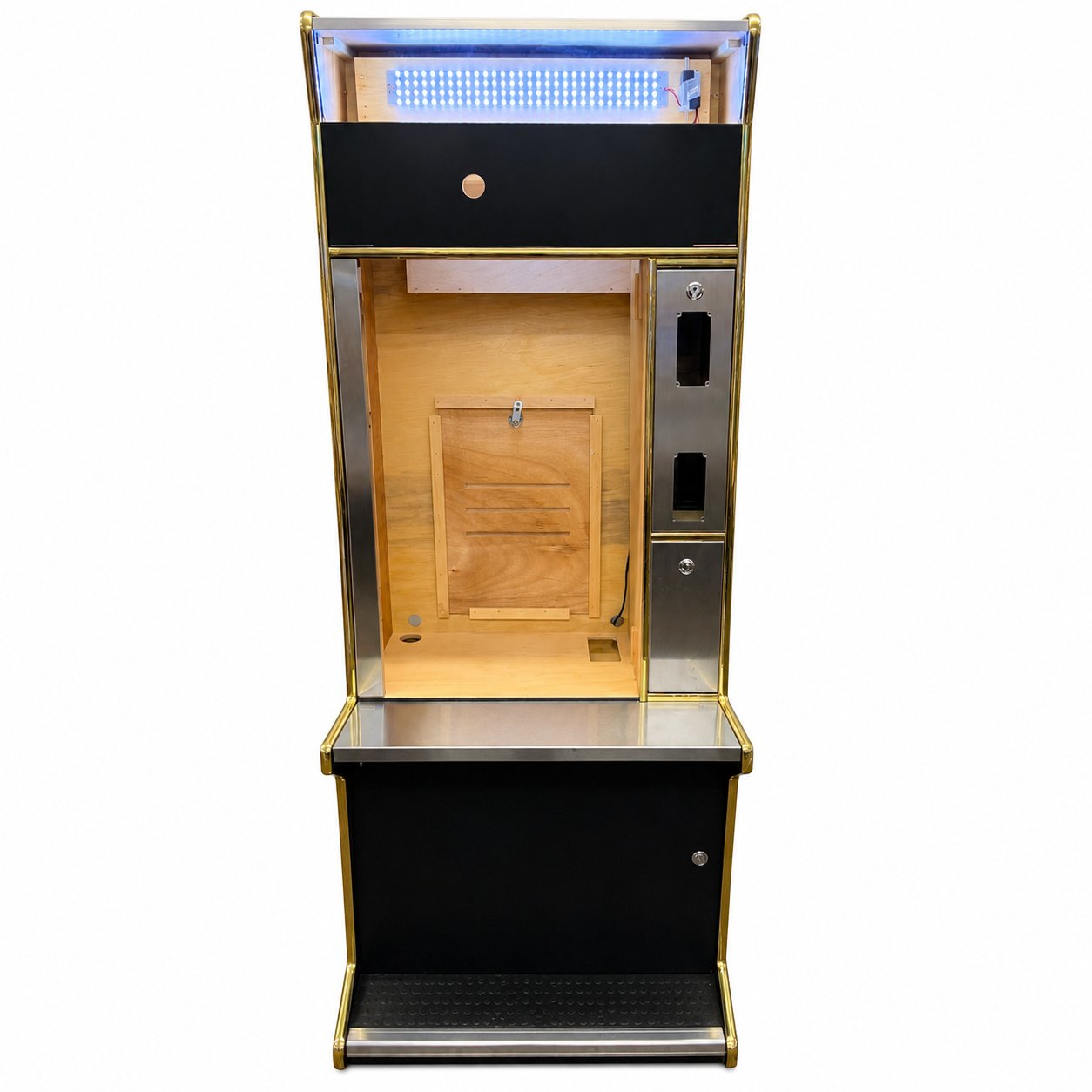 スロットもパチンコも1台で。兼用アミューズメントキャビネットを発売しました